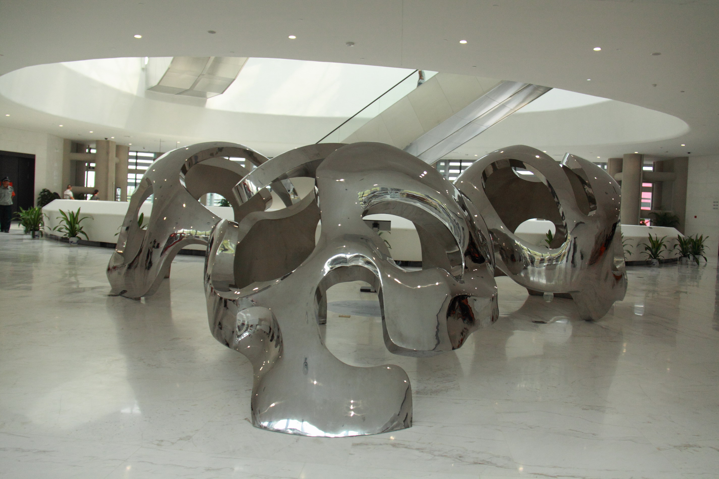 ���ܵİl(f��)չ�v��