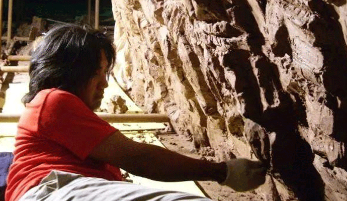 �߿�֮�H�����fһλ�߿���6�εĵ��ܼң������������t���������Ї����g�^��������