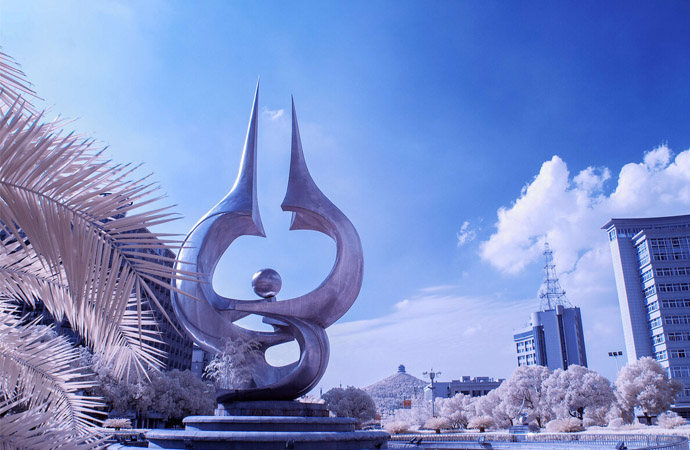 ���л����O(sh��)�е������������ݵĽ�ɫ